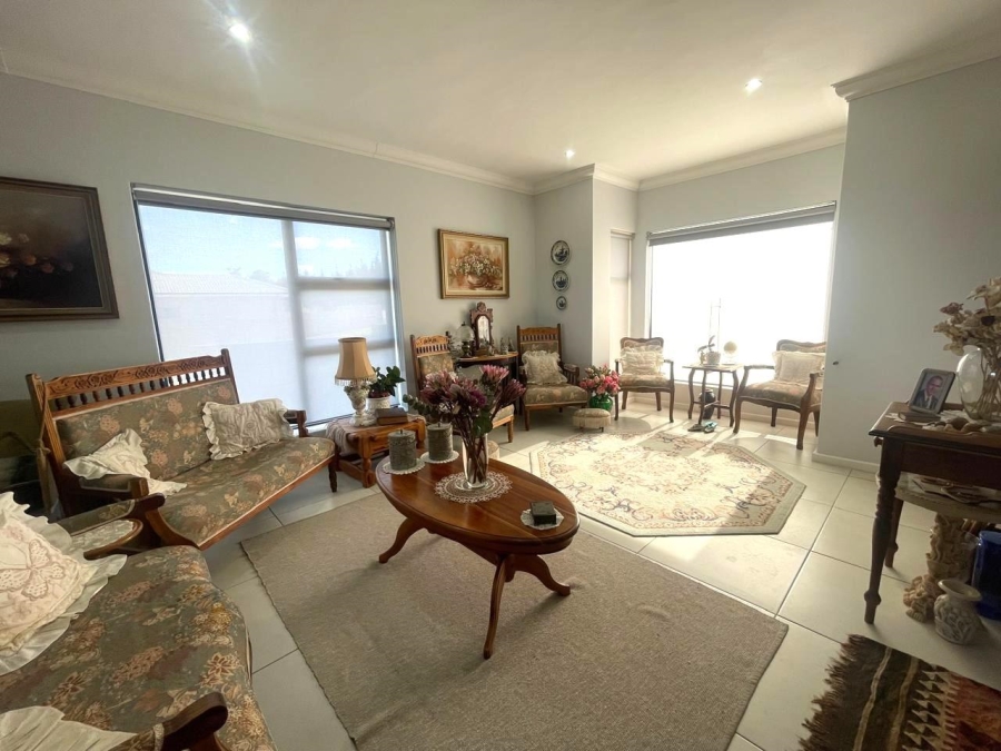 3 Bedroom Property for Sale in Monte Christo Western Cape